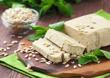 10 Middle Eastern Desserts to Savor After Supper